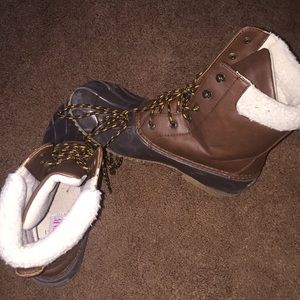 Jab Fab duck boots
